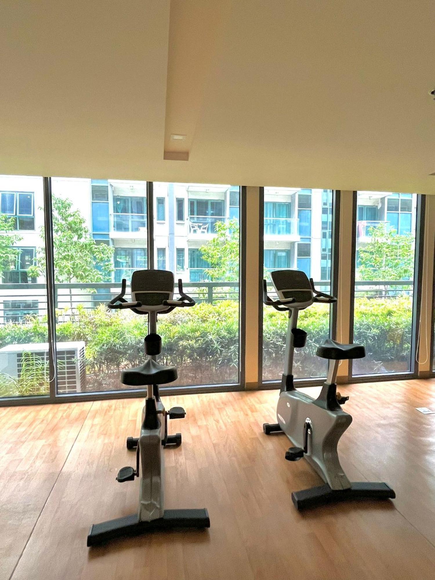 Studio At 81 Newport Boulevard Near Naia With Free Access To All Amenities Up To 2 Pax Manila Zewnętrze zdjęcie